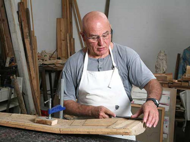 Image rapresentative of the artist