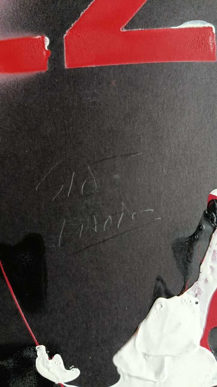 Particolare con firma